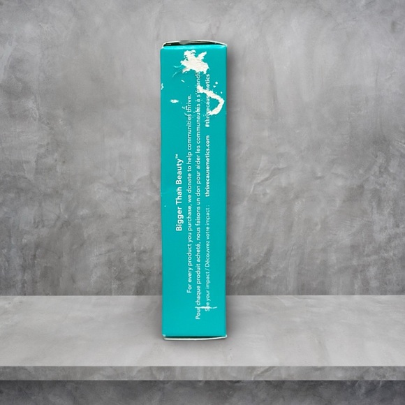 Thrive Deluxe Mini Brynn Liquid Lash Volumizer Mascara- rich black, vegan, lift - Picture 6 of 7